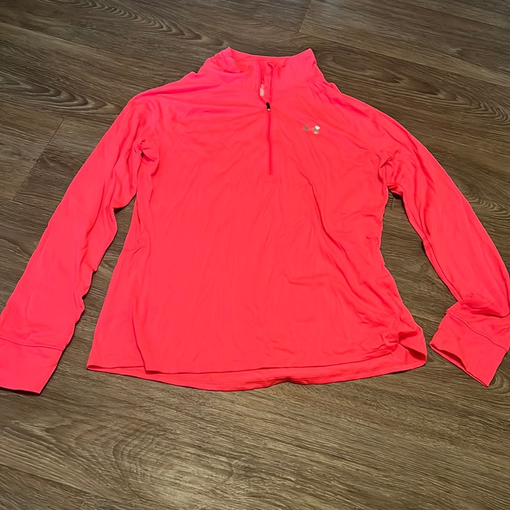 XL Under Armour hot pink long sleeve athletic wear